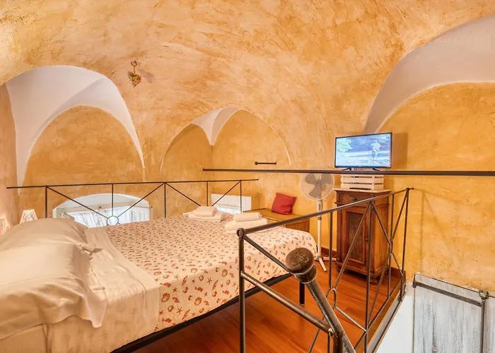 Mini Accommodation In Sanremo Liguria